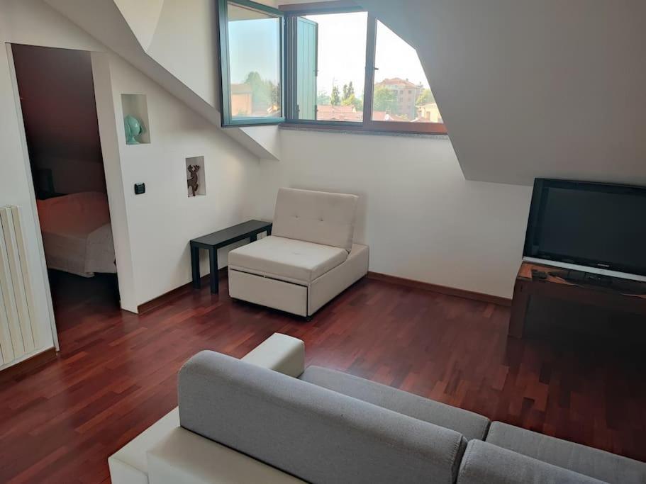 Un Posto Tranquillo A * Milano